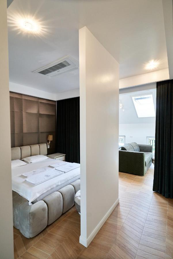 Studio Carolyne Bistrita Εξωτερικό φωτογραφία